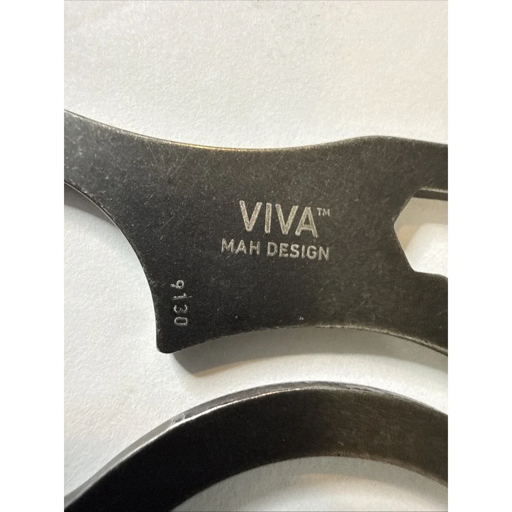 CRKT‎ VIVA Multi-Tool and Bottle Opener Model 9130 Metal Flat Prybar Screwdriver